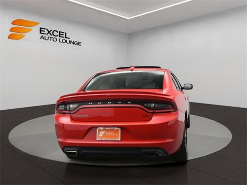 Used 2016 Dodge Charger R/T image 5
