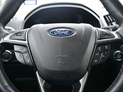 Used 2022 Ford Edge Titanium w/ Equipment Group 301A image 30