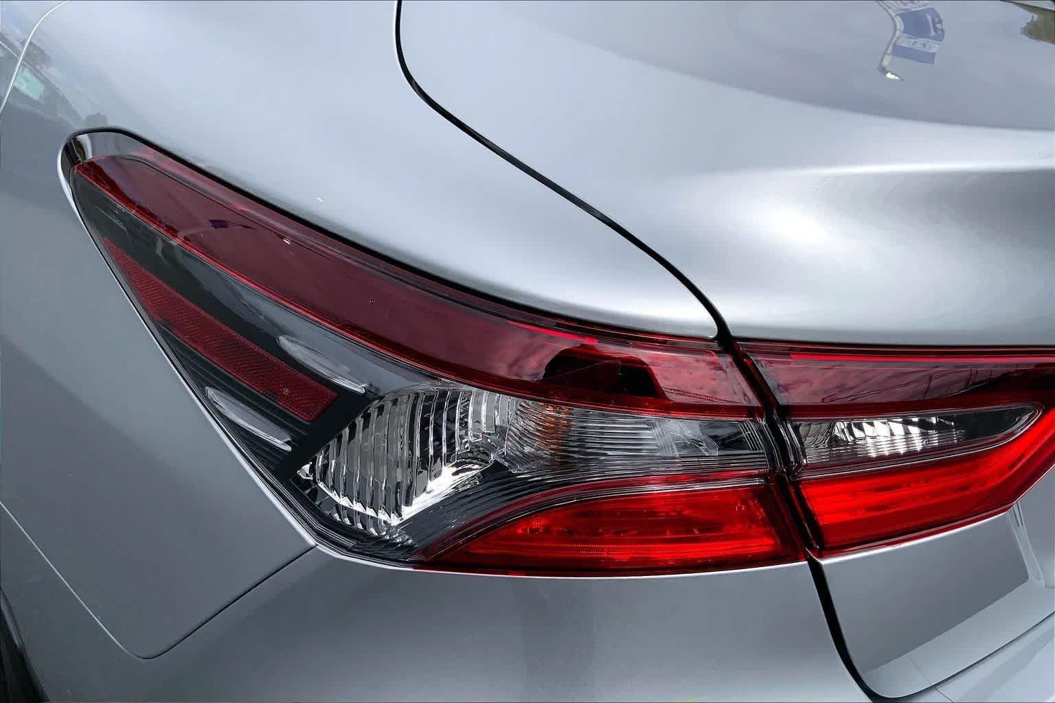 Used 2024 Toyota Camry LE w/ Convenience Package FWD image 28