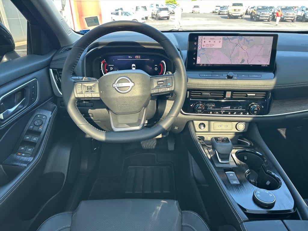 Used 2026 Nissan Rogue Platinum AWD/4WD image 11