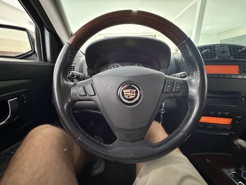 Used 2005 Cadillac SRX w/ Preferred Equipment Group AWD/4WD image 32