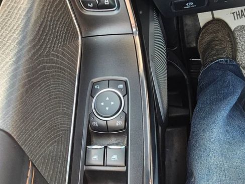 Used 2023 Ford F150 Platinum w/ Equipment Group 701A High image 23