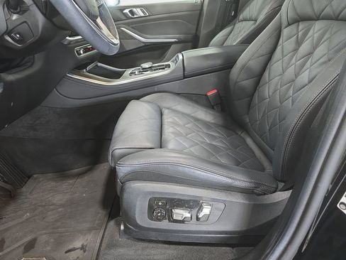 Certified 2025 BMW X5 sDrive40i w/ Climate Comfort Package RWD image 23