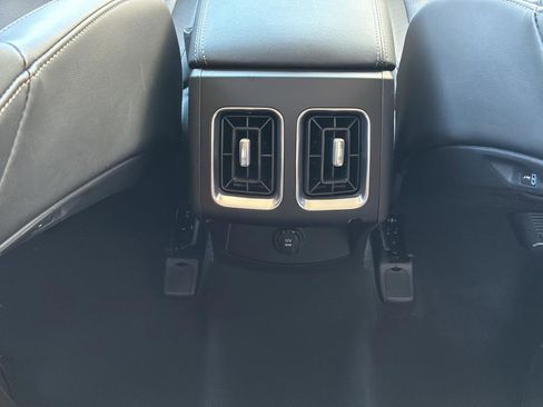 New 2026 Kia Sorento EX FWD image 17
