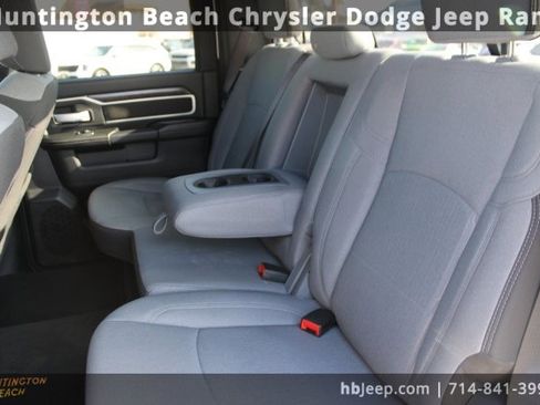 Used 2024 RAM 2500 Big Horn image 38