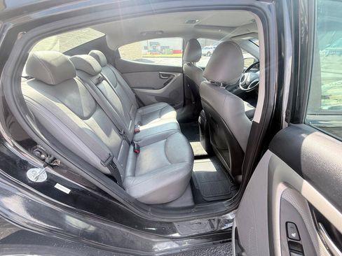 Used 2013 Hyundai Elantra Limited FWD image 12