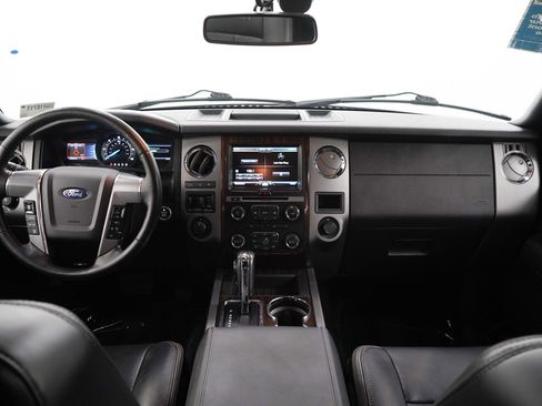 Used 2015 Ford Expedition EL Platinum image 15