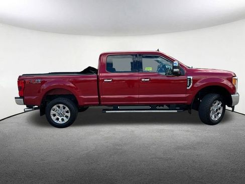 Used 2019 Ford F250 Lariat w/ Lariat Ultimate Package AWD/4WD image 12