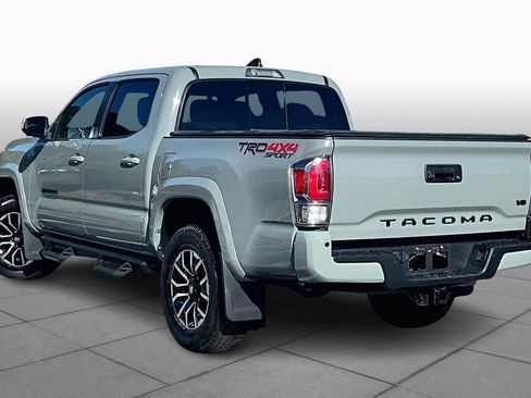 Used 2023 Toyota Tacoma TRD Sport w/ Advanced Technology Package image 12
