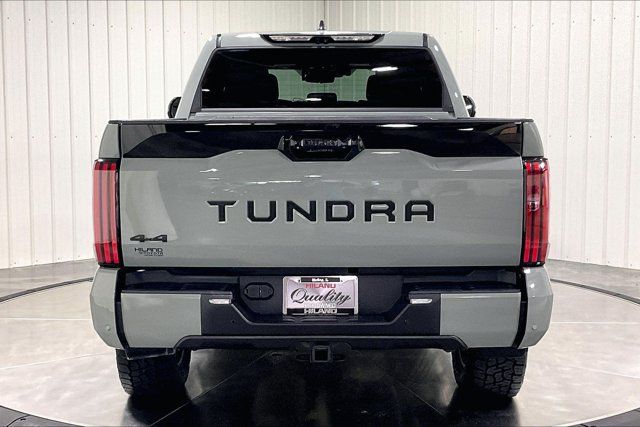 Used 2024 Toyota Tundra Platinum w/ TRD Off-Road Package AWD/4WD image 4