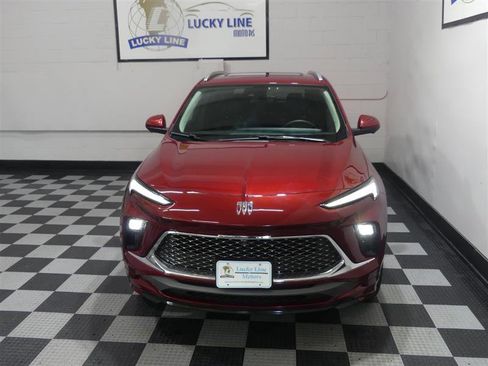 Used 2024 Buick Encore GX Avenir w/ Avenir Technology Package AWD/4WD image 3