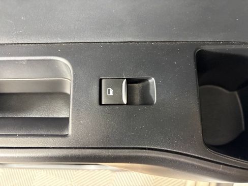 Used 2021 Ford Explorer 2WD image 43