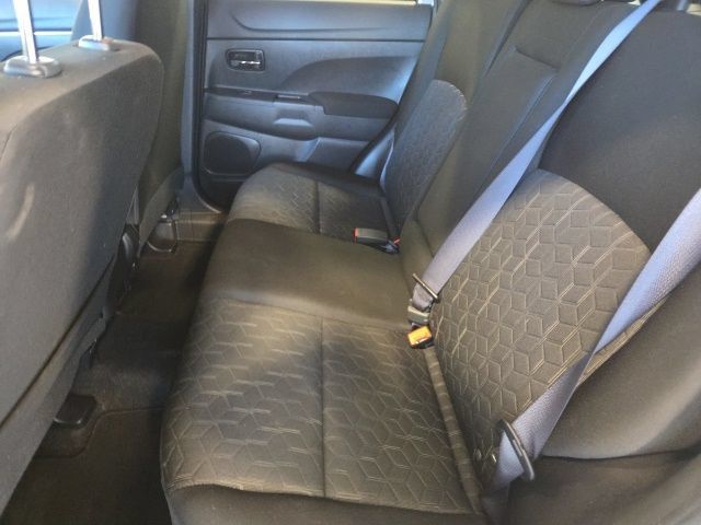 Used 2025 Mitsubishi Outlander Sport ES AWD/4WD image 13