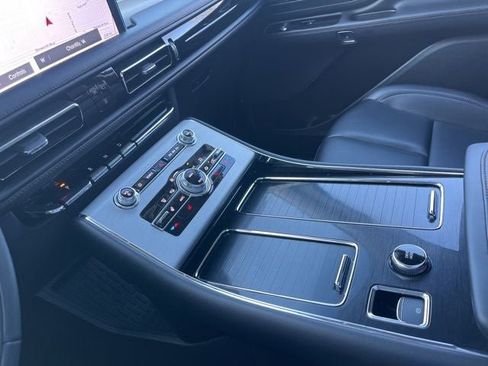 Certified 2024 Lincoln Aviator AWD w/ Premium Package image 36