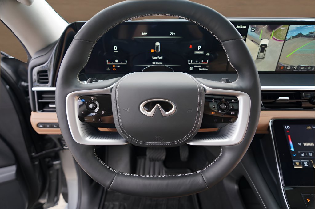 Used 2025 INFINITI QX80 Sensory w/ Exterior Package AWD/4WD image 12