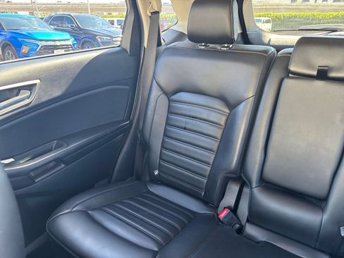 Used 2023 Ford Edge SEL AWD/4WD image 39