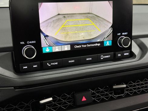 Used 2024 Honda Accord EX image 28
