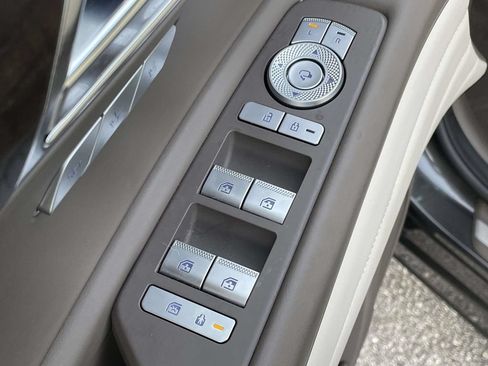 Used 2024 Genesis GV80 3.5T w/ Prestige Package AWD/4WD image 6