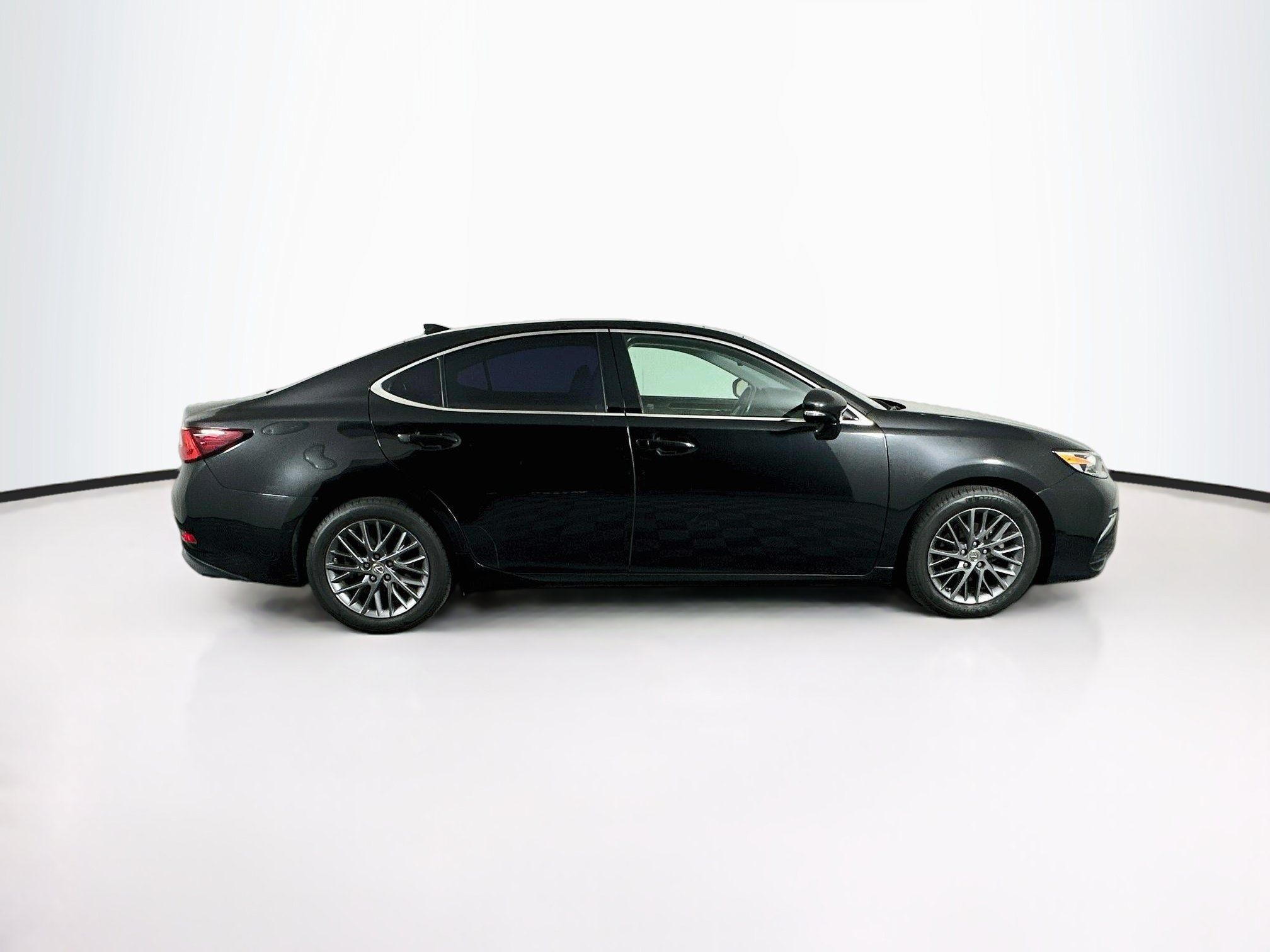 Used 2018 Lexus ES 350 w/ Navigation System Package FWD image 10
