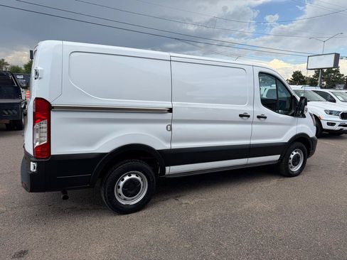 Used 2021 Ford Transit 250 Low Roof RWD image 10