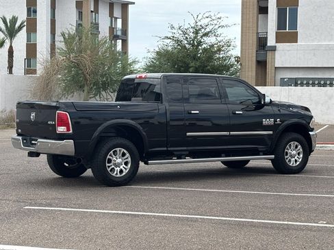 Used 2018 RAM 2500 Laramie w/ Convenience Group AWD/4WD image 5