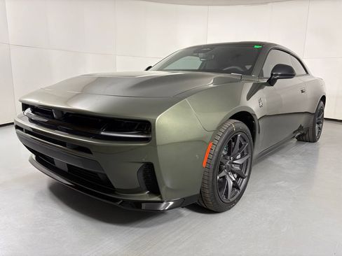 New 2026 Dodge Charger Scat Pack w/ Blacktop Package AWD/4WD image 4