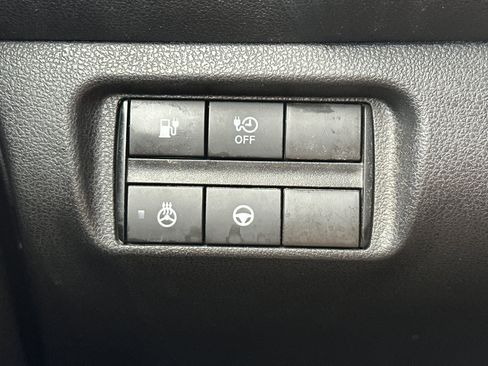 Used 2018 Nissan Leaf SL w/ SL Technology Package image 42