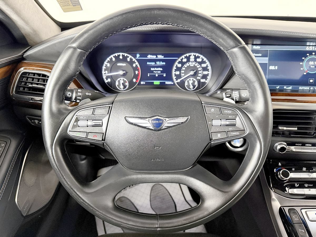 Used 2019 Genesis G90 3.3T Premium AWD/4WD image 62