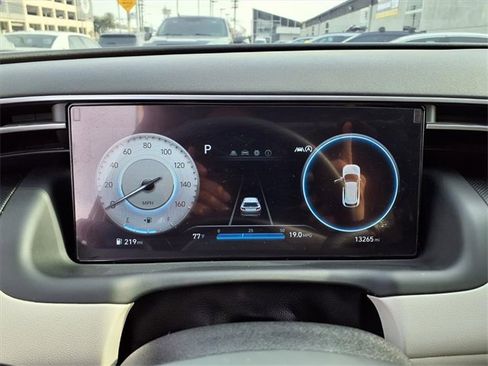 Certified 2024 Hyundai Tucson SE image 14