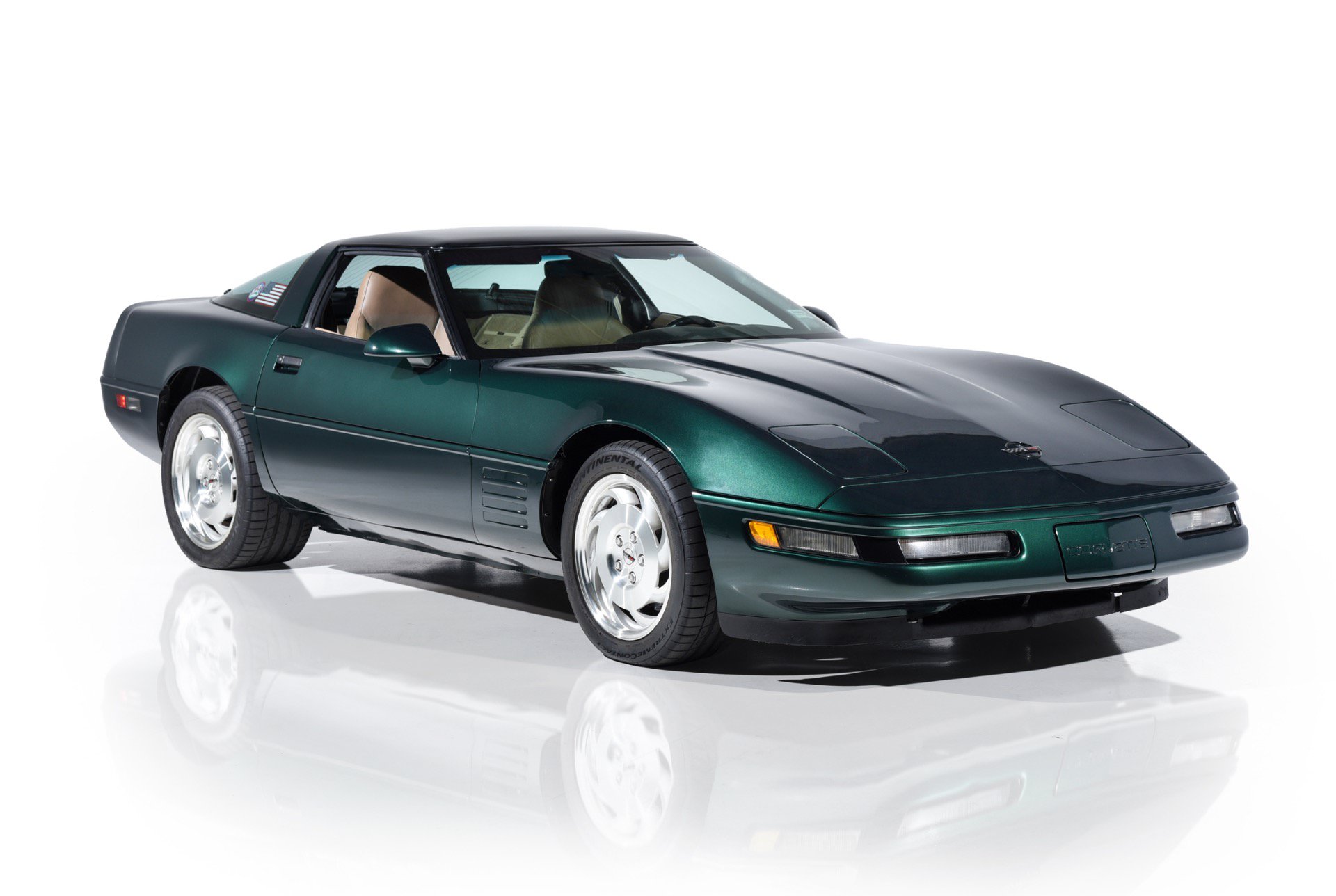 Used 1994 Chevrolet Corvette Coupe RWD image 1