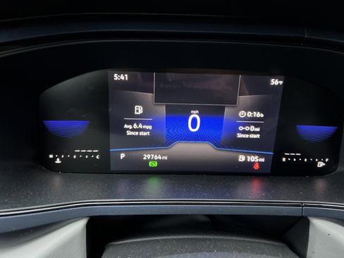 Certified 2023 Volkswagen Taos SE w/ Panoramic Sunroof Package FWD image 19