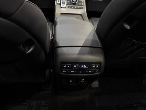 Used 2022 Hyundai Palisade Calligraphy image 29
