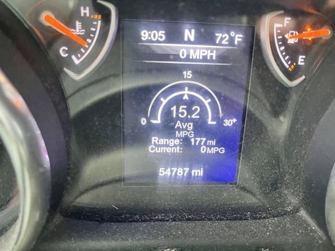 Used 2019 Jeep Wrangler Sport AWD/4WD image 15
