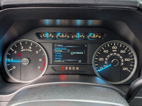 Certified 2019 Ford F150 XLT w/ Equipment Group 302A Luxury image 26