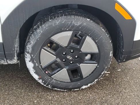 New 2026 Hyundai Santa Fe SE image 6