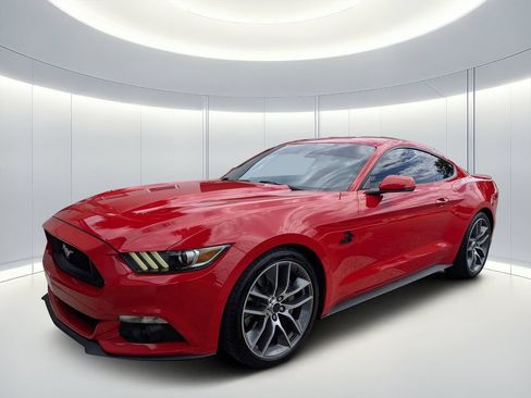 Used 2017 Ford Mustang GT Premium RWD image 8