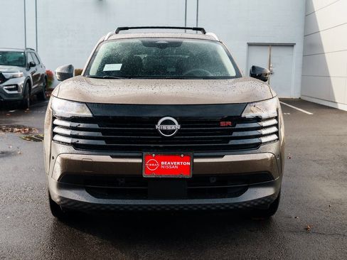 New 2026 Nissan Kicks SR w/ Cold Weather Package image 2