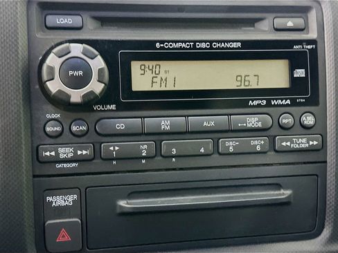 Used 2013 Honda Ridgeline RTS image 11