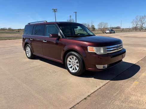Used 2009 Ford Flex SEL image 29