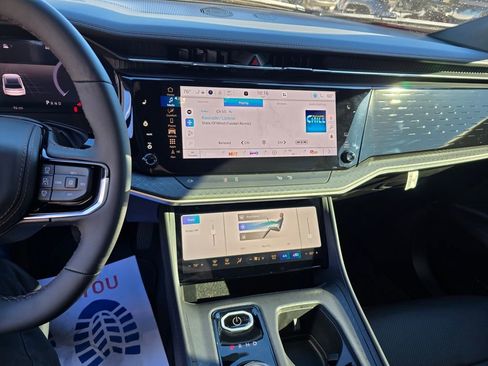 New 2025 Jeep Wagoneer S Limited AWD/4WD image 22