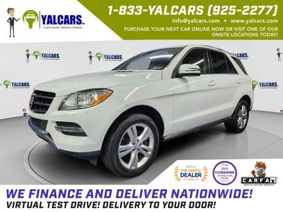 Used 2015 Mercedes-Benz ML 350 ML 350 4MATIC Sport Utility 4D w/ Premium 1 Package
