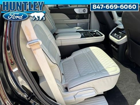 Used 2021 Lincoln Navigator Black Label AWD/4WD image 10