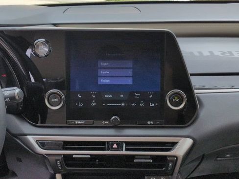 Certified 2024 Lexus RX 350 FWD w/ Technology Package image 18
