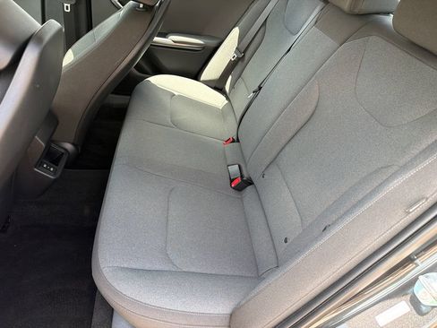 Used 2025 Kia K4 FWD image 20