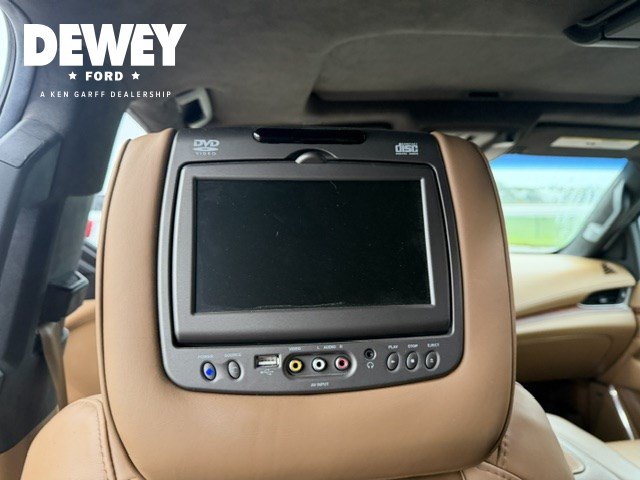 Used 2017 Cadillac Escalade Platinum AWD/4WD image 33