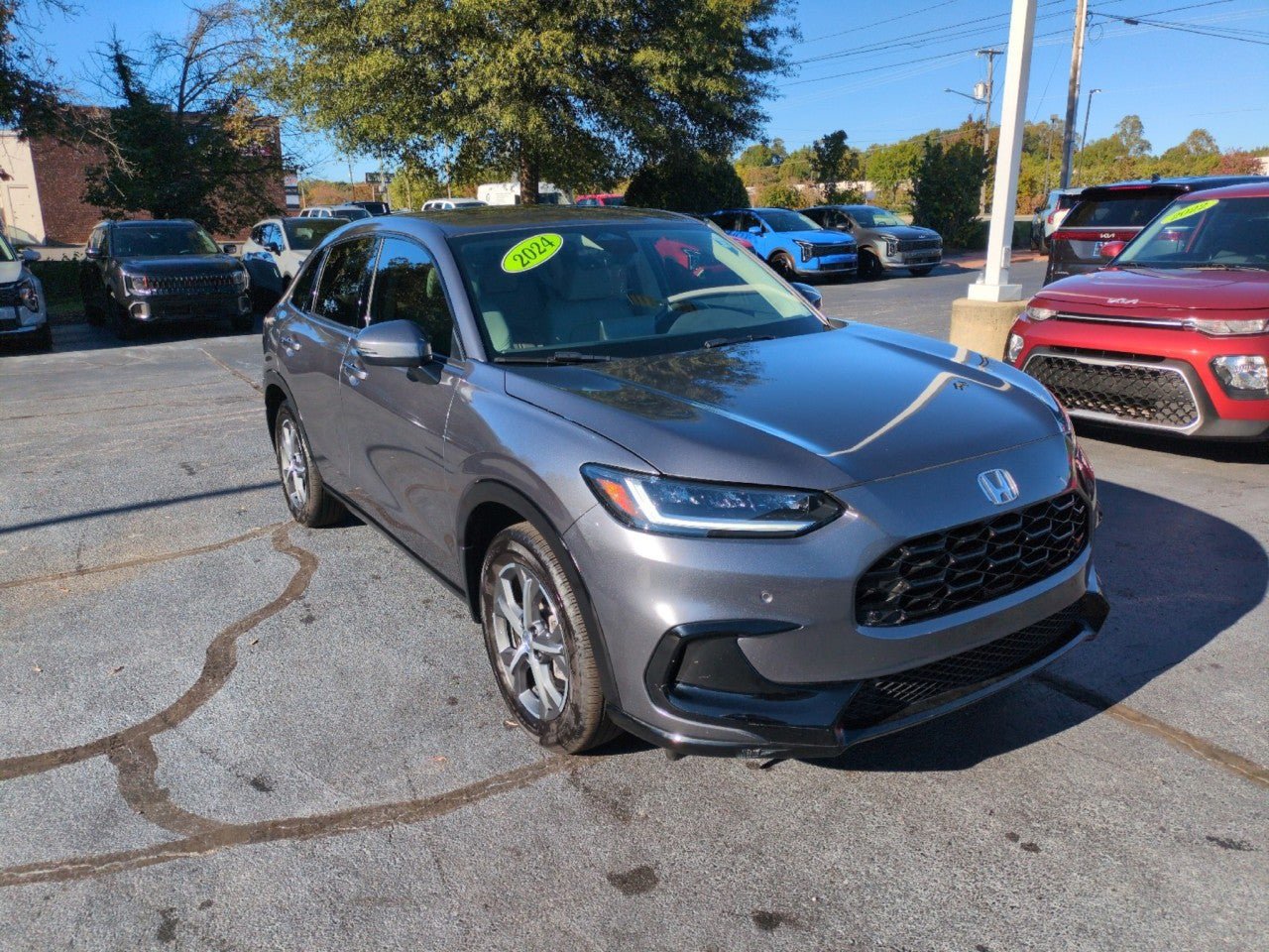 Used 2024 Honda HR-V EX-L image 3