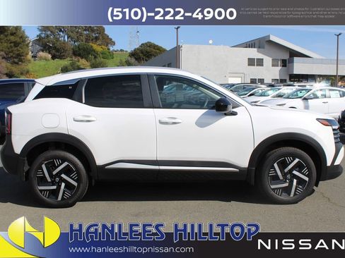 New 2026 Nissan Kicks SV image 6