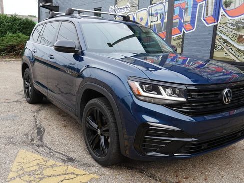 Used 2023 Volkswagen Atlas SEL R-Line AWD/4WD image 26