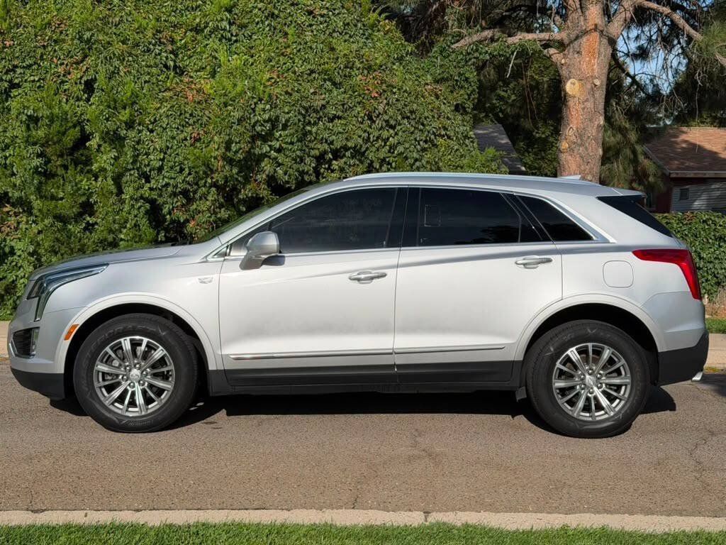 Used 2019 Cadillac XT5 Luxury AWD/4WD image 2