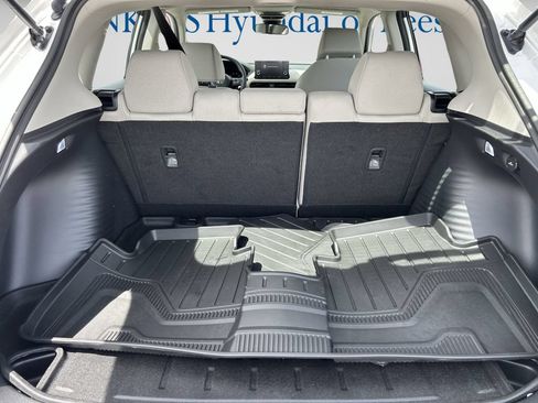 Used 2025 Honda HR-V LX image 15